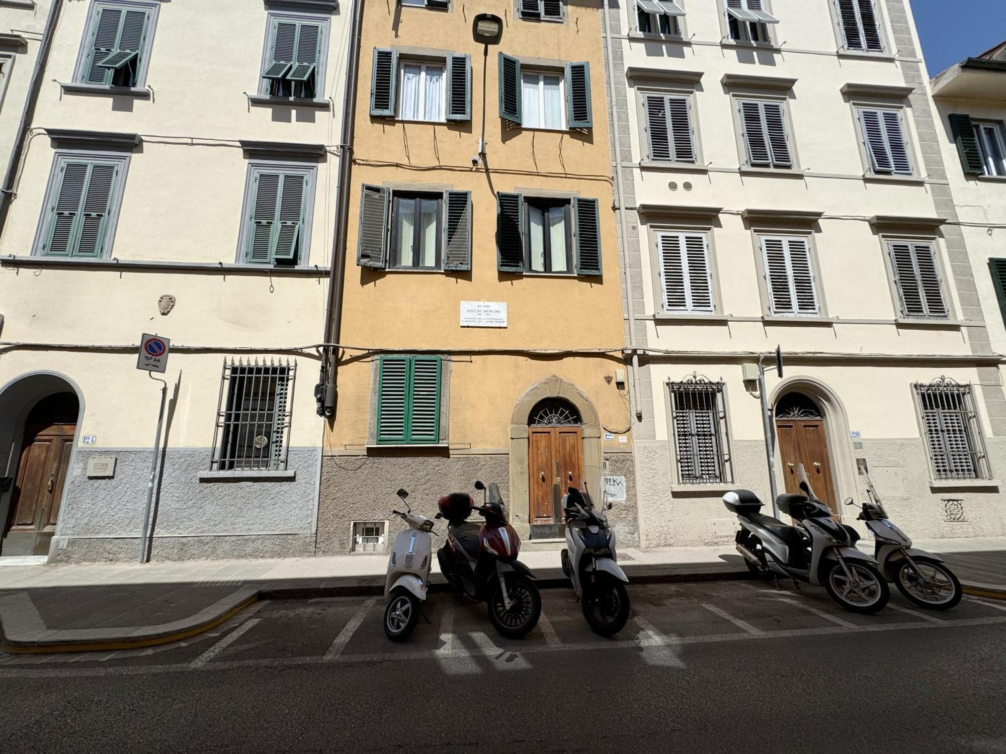 Ferienwohnung Giulio In Santo Spirito Florenz Exterior foto